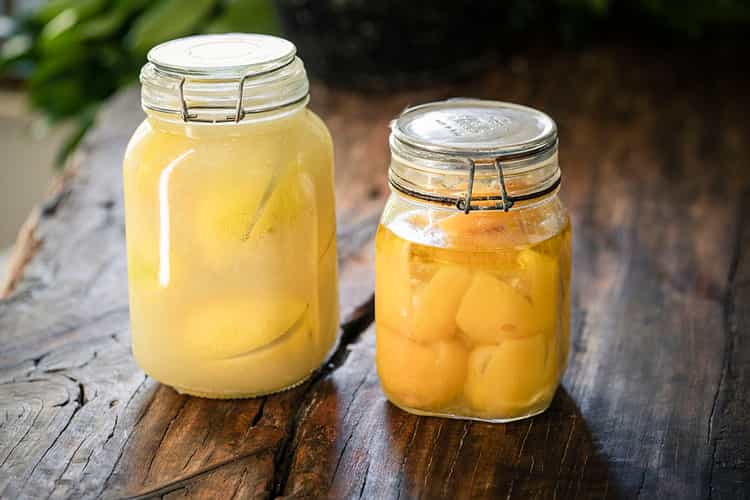 What Are Preserved Lemons?