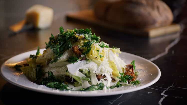 How to Make Caesar Salad
