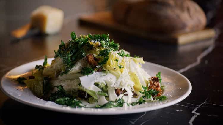 How to Make Caesar Salad