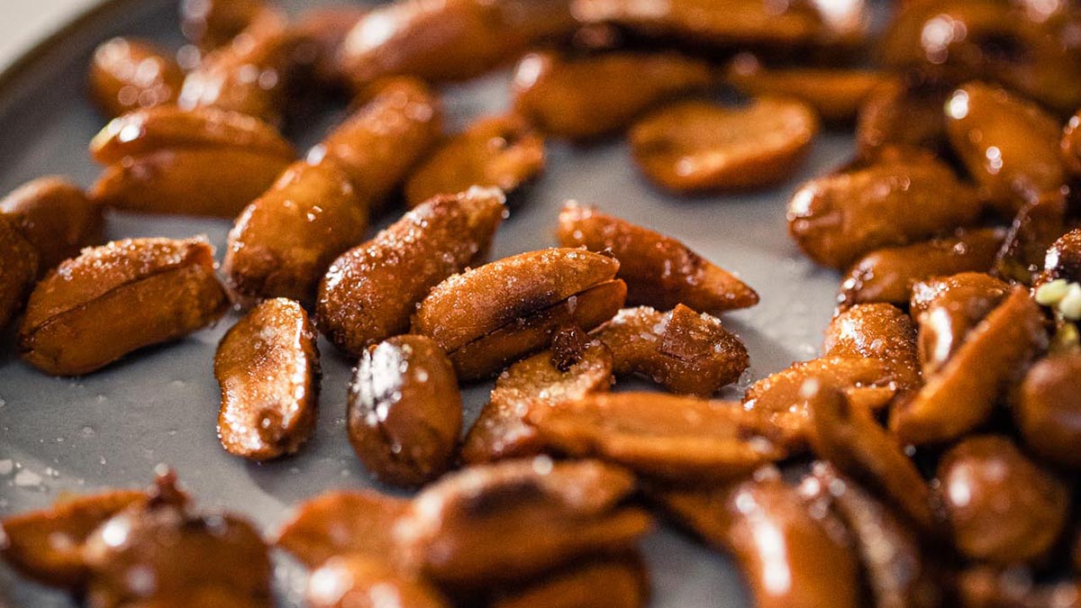 Sweet and Savoury Fried Peanuts. Learn how to simmer peanuts in sugar syrup with soy sauce, dry and shallow fry in peanut oil.